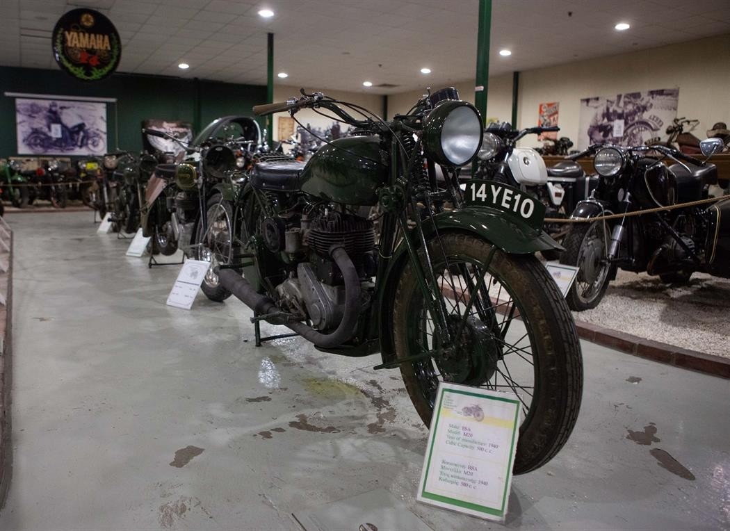 музей ретро мотоциклов никосия 2 phil