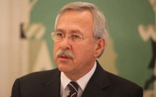 Министр внутренних дел Сократис Хасикос подал в отставку