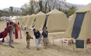 Новые лагеря для беженцев