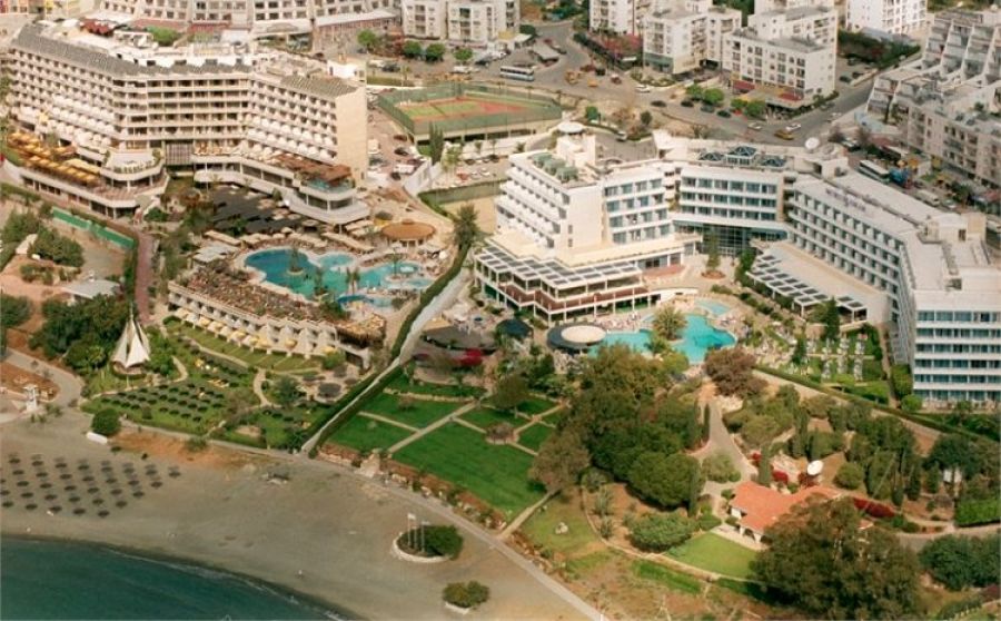 Отельеры - жителям Кипра