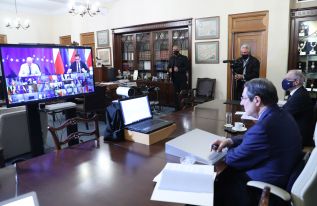 Президент Кипра Никос Анастасиадис принял участие в онлайн-встрече лидеров ЕС по проблеме пандемии COVID-19. Фото PIO