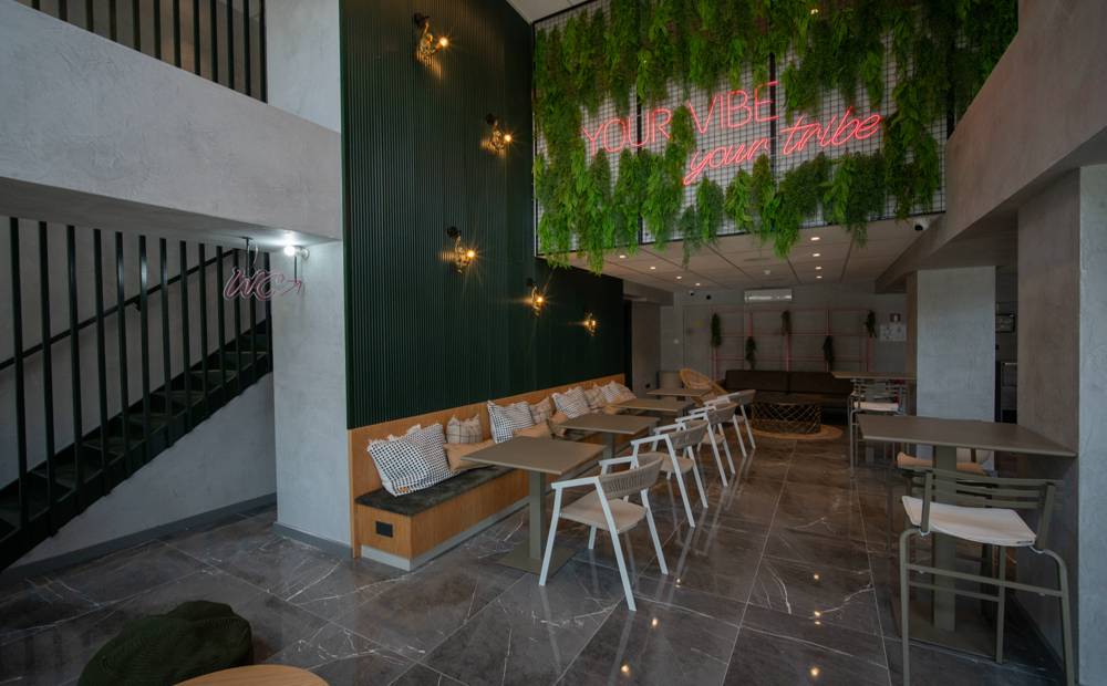 Новое кафе Bean Bar открывается в Закаки